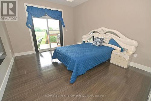 122 1/2 Centennial Avenue, St. Thomas, ON - Indoor Photo Showing Bedroom