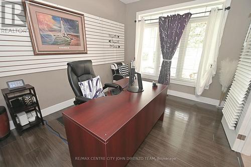 122 1/2 Centennial Avenue, St. Thomas, ON - Indoor Photo Showing Office