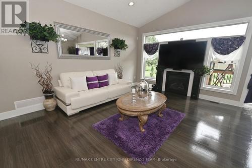 122 1/2 Centennial Avenue, St. Thomas, ON - Indoor Photo Showing Living Room With Fireplace