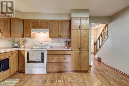 278 Sydenham Street E, Aylmer (Ay), ON - Indoor Photo Showing Kitchen