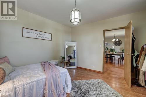 278 Sydenham Street E, Aylmer (Ay), ON - Indoor Photo Showing Bedroom