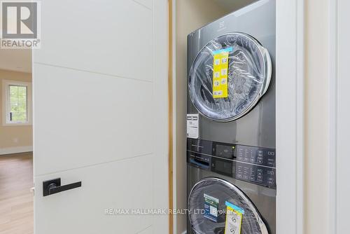 77 Natal Avenue, Toronto (Birchcliffe-Cliffside), ON - Indoor Photo Showing Laundry Room