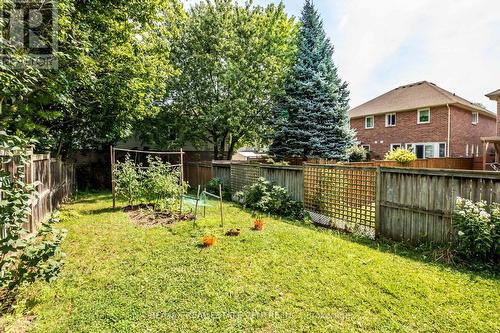 1075 Johnson'S Lane, Mississauga (Clarkson), ON - Outdoor