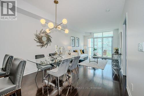 715 - 551 Maple Avenue, Burlington (Brant), ON - Indoor Photo Showing Dining Room