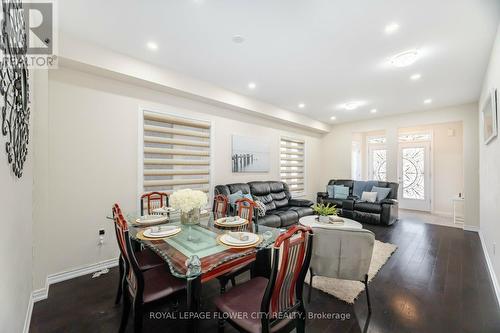 384 Remembrance Road, Brampton (Northwest Brampton), ON - Indoor Photo Showing Dining Room