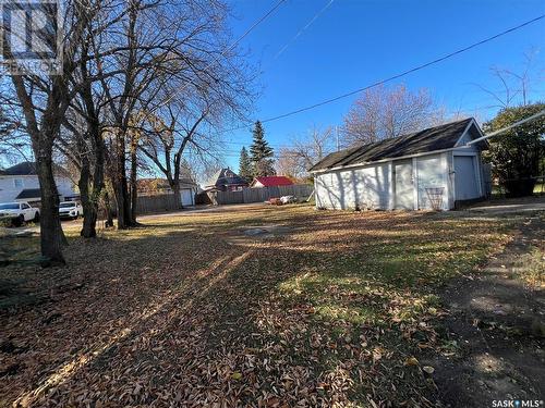 219 Macleod Avenue E, Melfort, SK - Outdoor