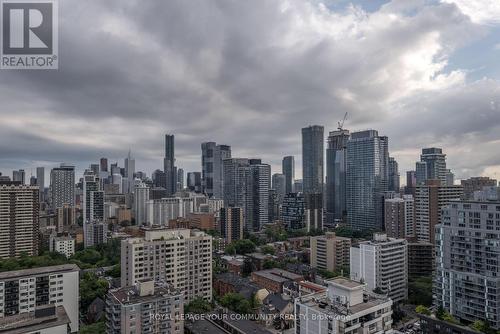 2303 - 101 Charles Street E, Toronto (Church-Yonge Corridor), ON - Outdoor With View