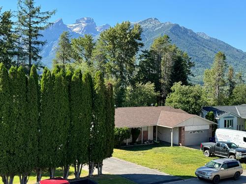 306 - 40 Ridgemont Avenue, Fernie, BC - Outdoor