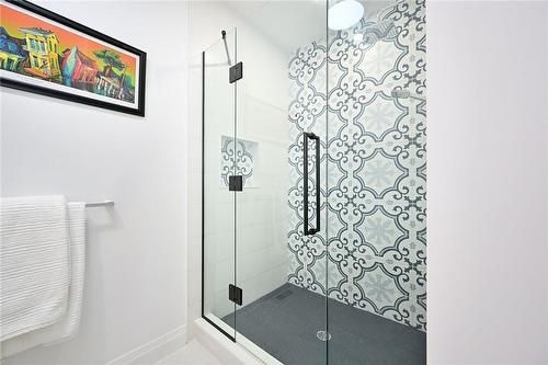 50 Bluenose Drive, Port Dover, ON - Indoor Photo Showing Bathroom