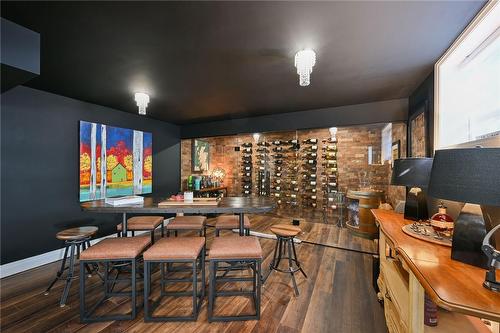 Wine Tasting Room - 50 Bluenose Drive, Port Dover, ON - Indoor