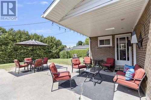 811 Pine St, Sault Ste. Marie, ON - Outdoor With Deck Patio Veranda With Exterior