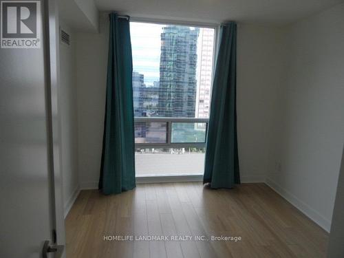 907 - 5740 Yonge Street, Toronto (Newtonbrook West), ON - Indoor Photo Showing Other Room