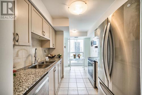 1905 - 31 Bales Avenue, Toronto (Willowdale East), ON - Indoor Photo Showing Kitchen With Double Sink