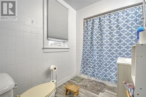 1170 Windermere Road, Windsor, ON - Indoor Photo Showing Bathroom