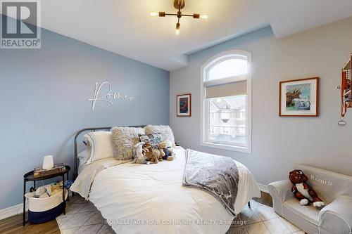 20 Globemaster Lane, Richmond Hill (Oak Ridges), ON - Indoor Photo Showing Bedroom