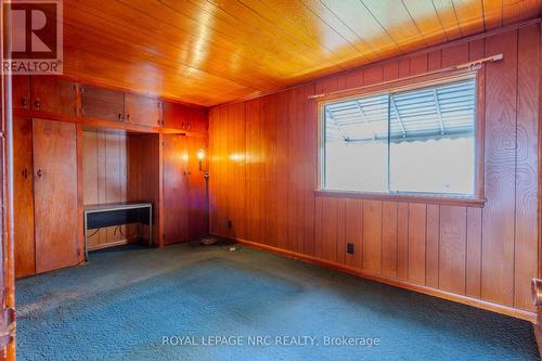 3766 Crystal Beach Drive, Fort Erie, ON - Indoor Photo Showing Other Room