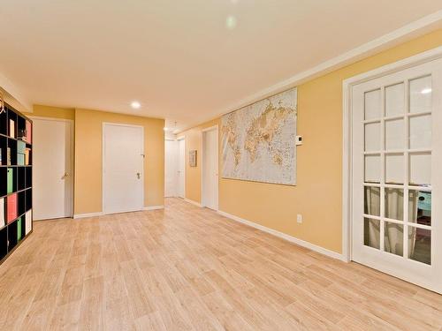 Family room - 68 Rue Des Outardes, Eastman, QC - Indoor Photo Showing Other Room