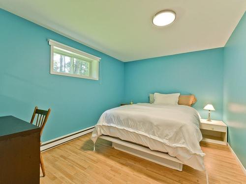 Bedroom - 68 Rue Des Outardes, Eastman, QC - Indoor Photo Showing Bedroom