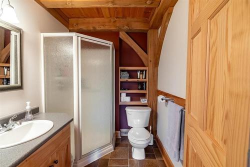 12 William Craven Close, Lac Du Bonnet Rm, MB - Indoor Photo Showing Bathroom