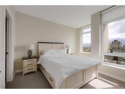 1504-728 Yates St, Victoria, BC - Indoor Photo Showing Bedroom