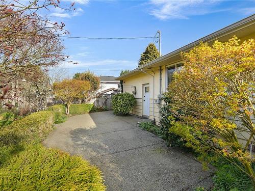 3080 Oakdowne Rd, Oak Bay, BC 