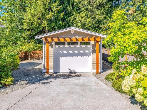 509 Mill Rd, Qualicum Beach, BC 