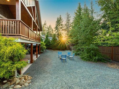 509 Mill Rd, Qualicum Beach, BC 