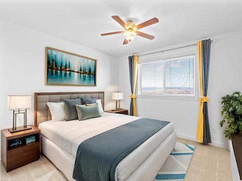 2542 Bentall Drive, Kamloops, BC - Indoor Photo Showing Bedroom