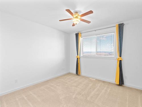 2542 Bentall Drive, Kamloops, BC - Indoor Photo Showing Other Room