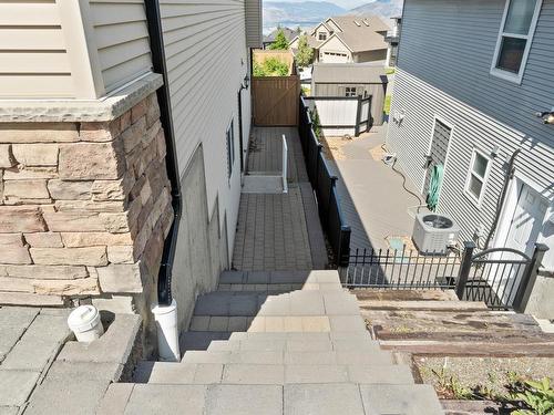 2542 Bentall Drive, Kamloops, BC - Outdoor With Deck Patio Veranda