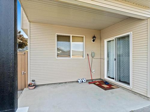 2542 Bentall Drive, Kamloops, BC - Outdoor With Deck Patio Veranda With Exterior