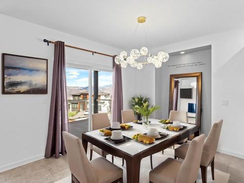 2542 Bentall Drive, Kamloops, BC - Indoor Photo Showing Dining Room