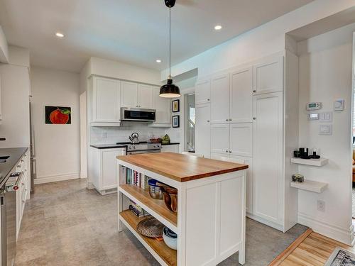 Kitchen - 470 Av. De Dulwich, Saint-Lambert, QC - Indoor Photo Showing Kitchen