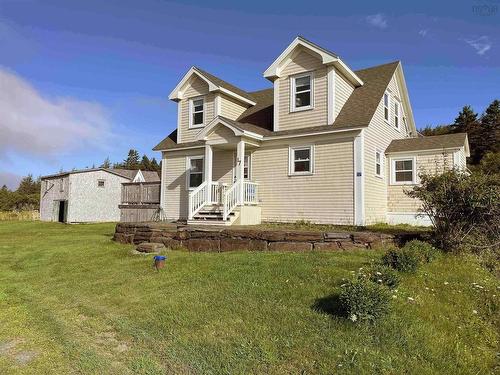 17 Mosher Road, Kingsburg, NS 