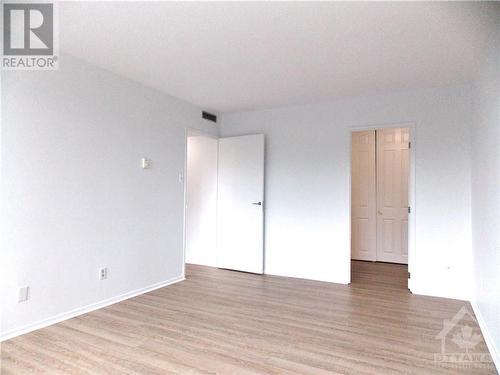 370 Dominion Avenue Unit#402, Ottawa, ON - Indoor Photo Showing Other Room