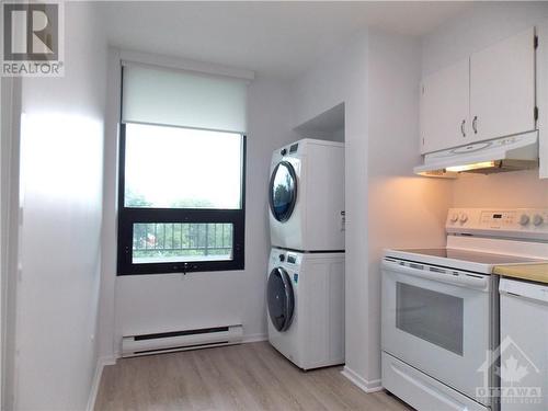 370 Dominion Avenue Unit#402, Ottawa, ON - Indoor Photo Showing Laundry Room