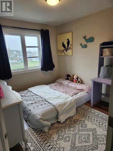 76 Bennett Avenue, St. John'S, NL - Indoor Photo Showing Bedroom