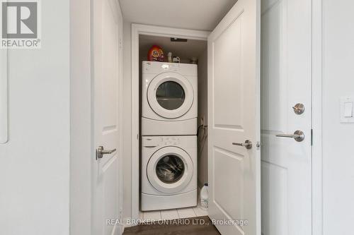 701 - 85 East Liberty Street, Toronto (Niagara), ON - Indoor Photo Showing Laundry Room