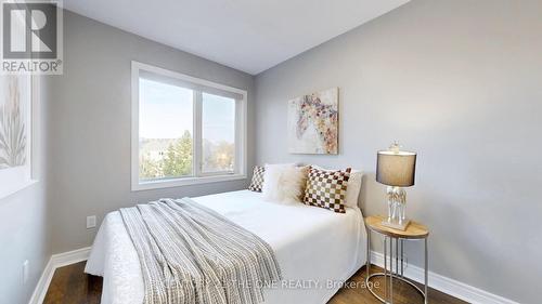 220 South Park Road, Markham, ON - Indoor Photo Showing Bedroom