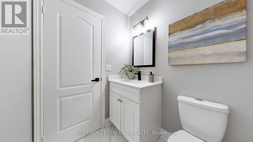 220 South Park Road, Markham (Commerce Valley), ON - Indoor Photo Showing Bathroom