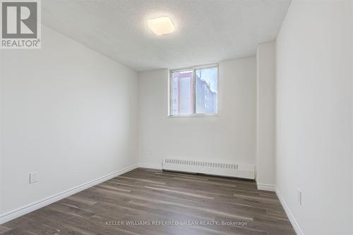 808 - 50 Lotherton Ptwy, Toronto (Yorkdale-Glen Park), ON - Indoor Photo Showing Other Room