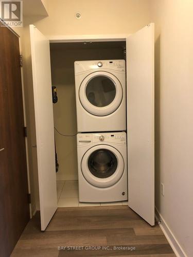 1210 - 3975 Grand Park Drive, Mississauga, ON - Indoor Photo Showing Laundry Room