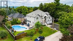 175 OAKHILL PLACE  Hamilton (Ancaster), ON L9G 1C8