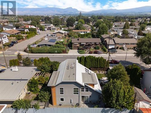 2340 Ethel Street, Kelowna, BC - Outdoor With View