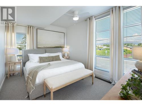 2340 Ethel Street, Kelowna, BC - Indoor Photo Showing Bedroom