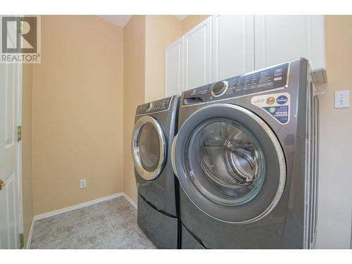 124 Sarsons Road Unit# 31, Vernon, BC - Indoor Photo Showing Laundry Room