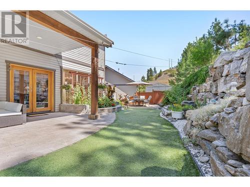 1041 Paret Crescent, Kelowna, BC - Outdoor