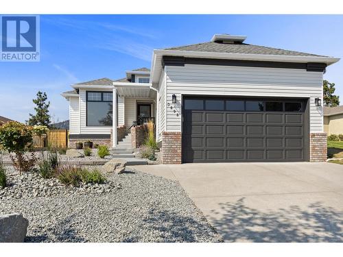 3898 Desert Pines Avenue, Peachland, BC - Outdoor With Facade