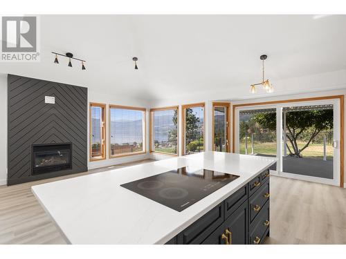 3898 Desert Pines Avenue, Peachland, BC - Indoor With Fireplace