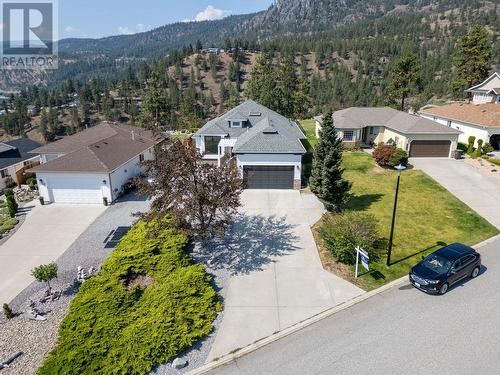 3898 Desert Pines Avenue, Peachland, BC - Outdoor With Facade